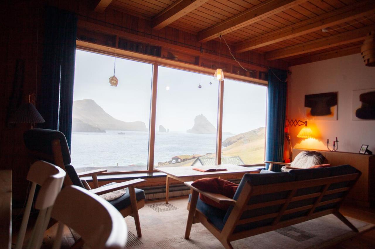 Idyllic Vacation Home With A Breathtaking View Bour Luaran gambar